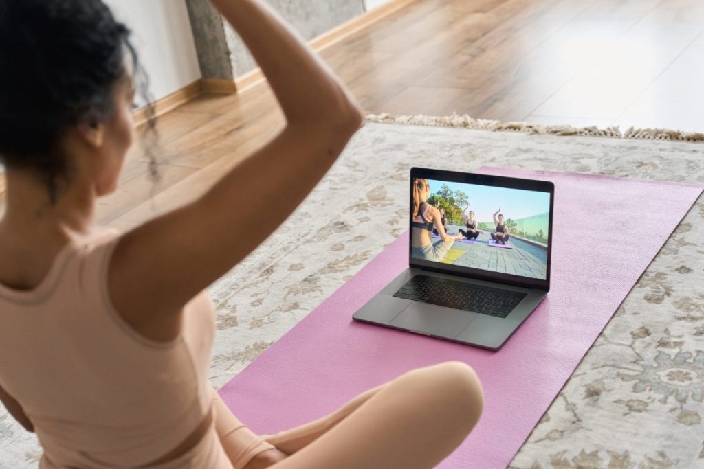 cours-yoga-en-ligne